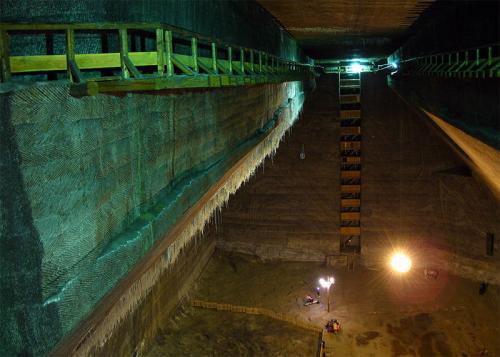 Turda Salt Mine - room