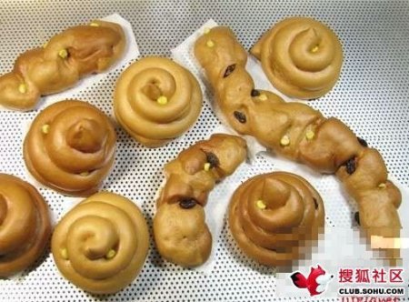 Feces shaped bread - made in China