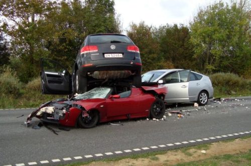 Wreked Tesla Roadster