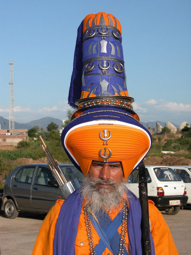 big turban of nihang singh