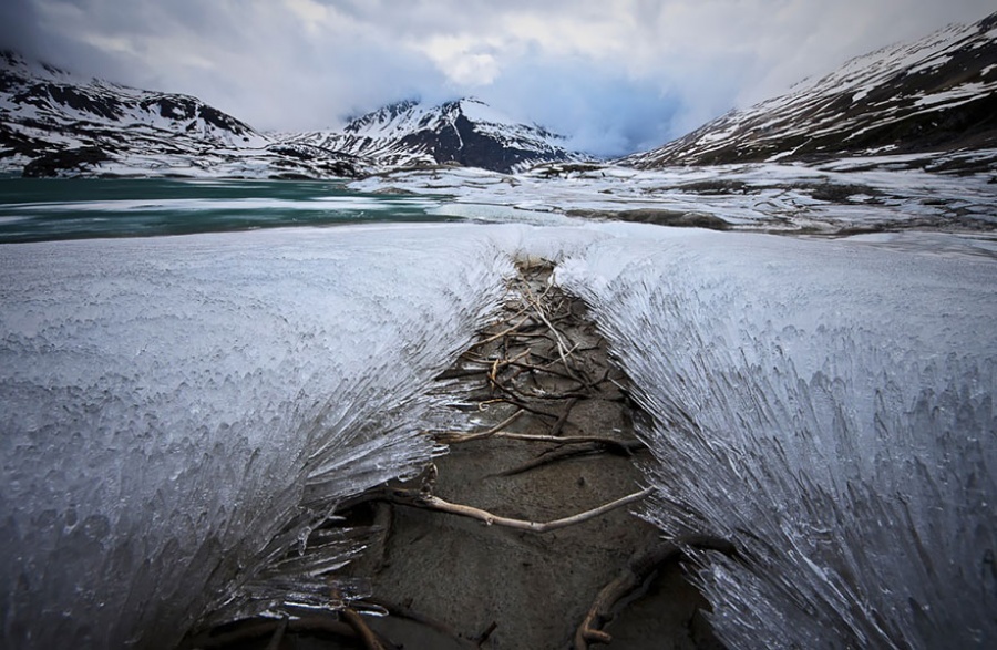 Natural masterpieces of ice