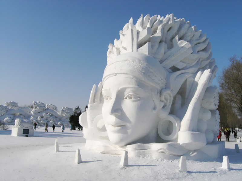 snow_sculptures_12