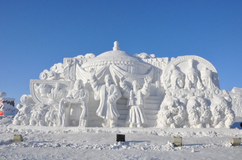 snow_sculptures_4