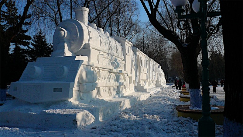 snow_sculptures_6