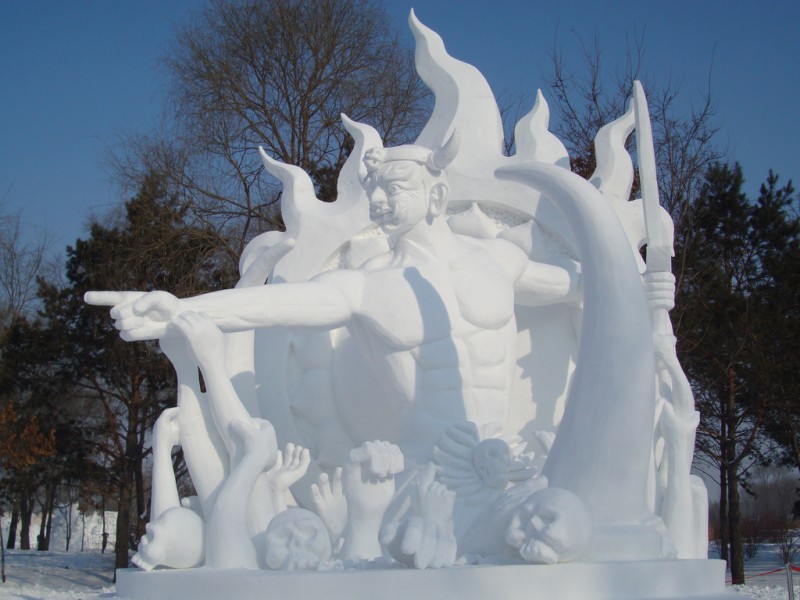 snow_sculptures_8