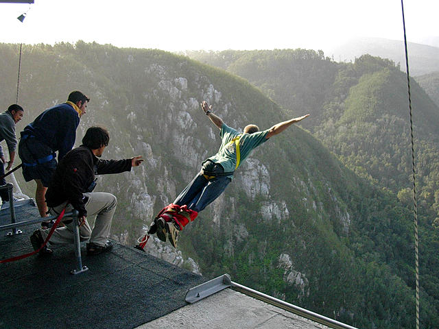 Bungee jumping