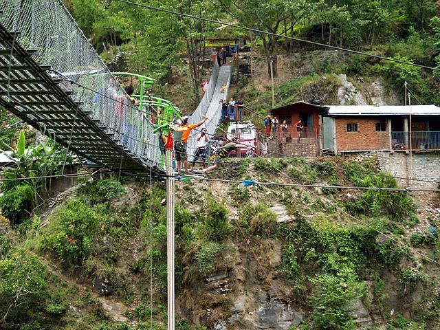 Bungee jumping