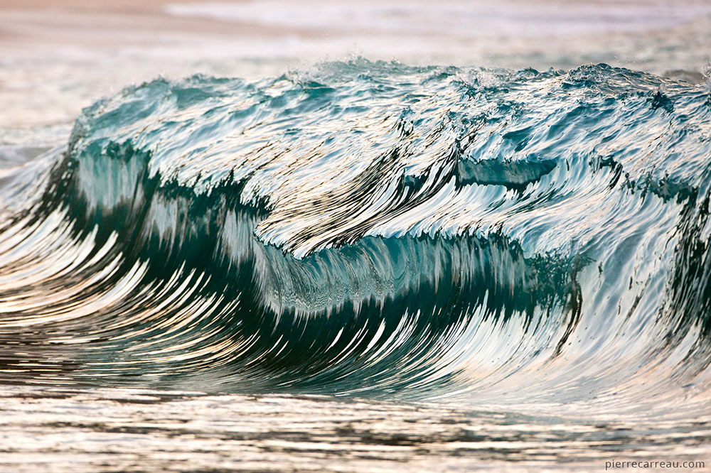 Ocean waves frozen in time