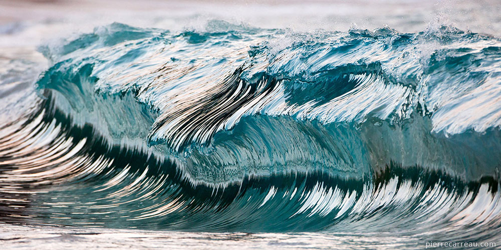 Ocean waves frozen in time