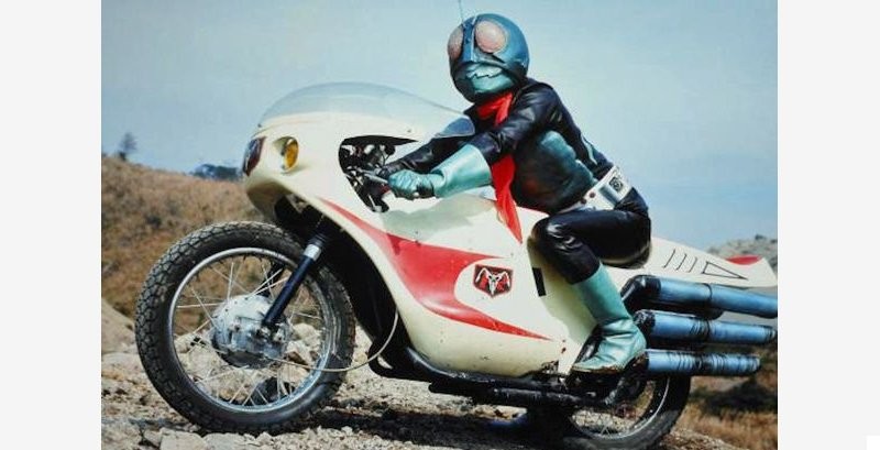 japanese-superhero-rides-through-real-world-streets-1