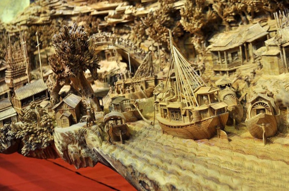 Amazing sculptures from the dried wood