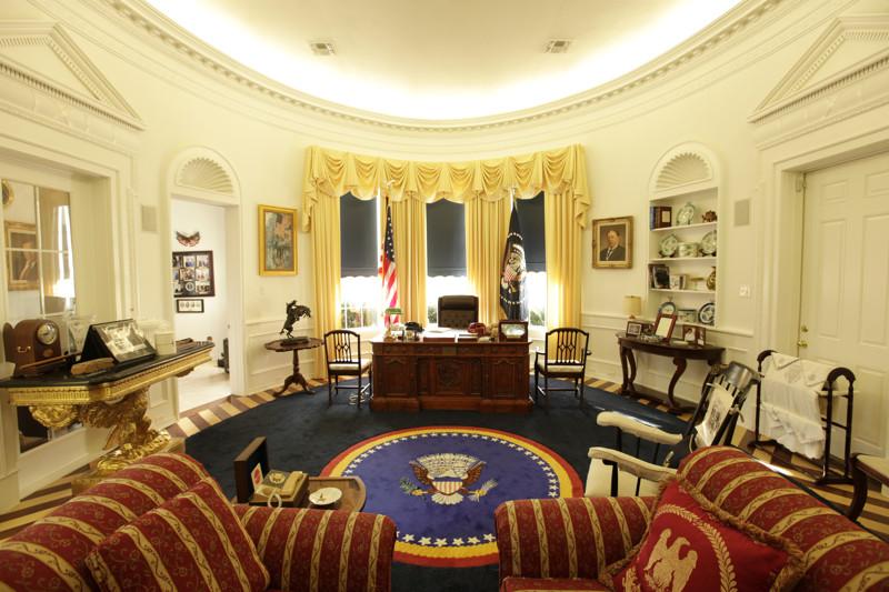 10 cabinets of Presidents in different countries