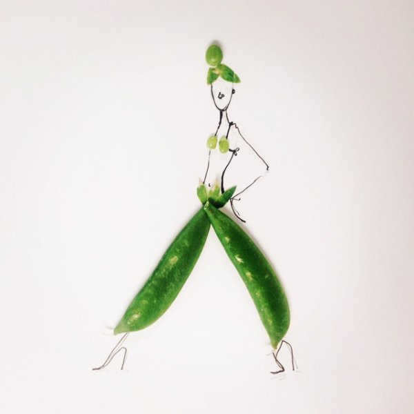 Stunning dresses made of fruits and vegetables