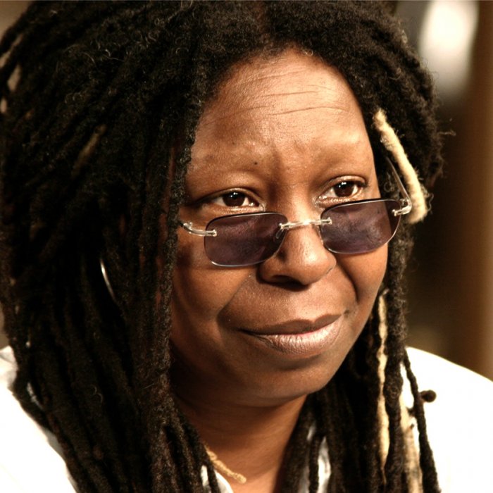 Whoopi Goldberg was making makeups to dead people in morgue.