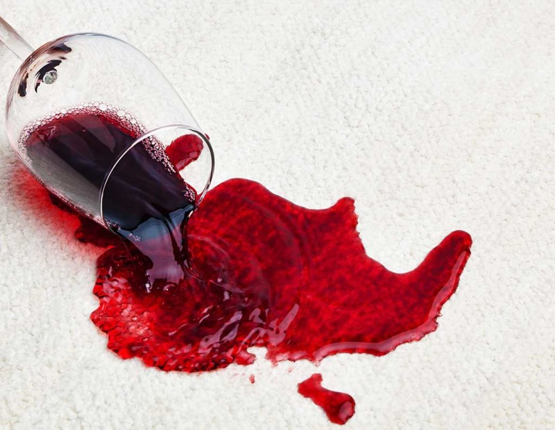 15. Art hidden in poured wine